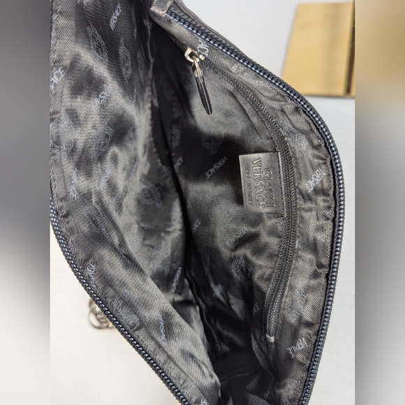 Gianni Versace Chains Shoulder Bag - Picture 9 of 13